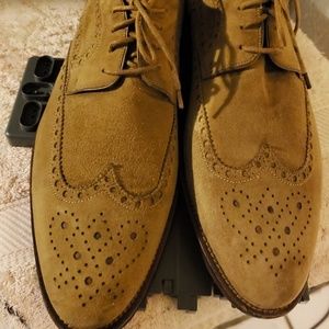Size 12 Magnanni Suede Wingtips